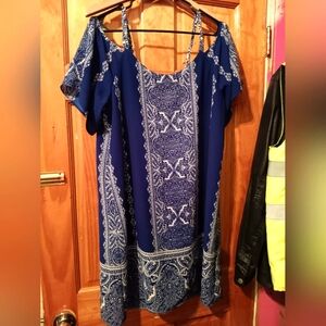 Company c clothing flowy off the shoulder dress Gypsy style print size large